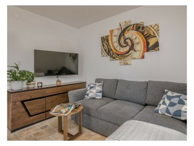 Holiday house Dume – Steinhaus mit großer Terrasse am Waldrand - Features photo 17