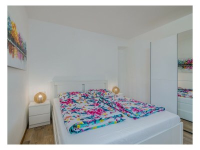 Holiday house Dume – Steinhaus mit großer Terrasse am Waldrand - Features photo 21