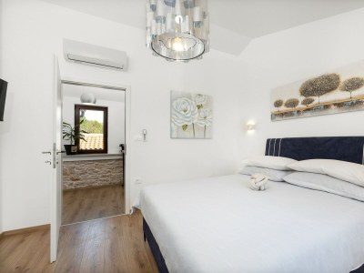 Villa Nola - Features photo 27