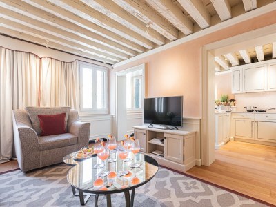 Apartment La Dimora di San Maurizio 1 - Features photo 19