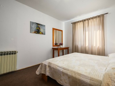 Apartment Josipa with Whirpool - Features photo 40