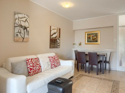 Apartment Apartment Hari I - Features photo 20