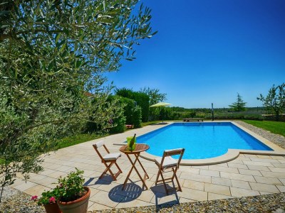 Villa Villa Benka with pool in Istria - Outdoor photo 2