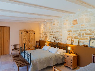 Villa Villa Benka with pool in Istria - Features photo 24