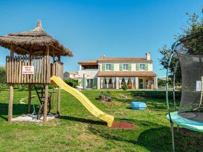Villa Villa Stella Polaris with pool in Visnjan, Istria - Outdoor photo 8