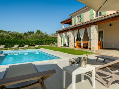 Villa Villa Stella Polaris with pool in Visnjan, Istria - Outdoor photo 9