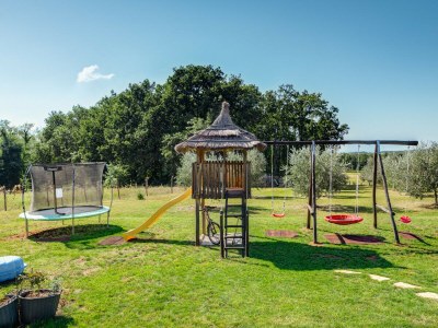 Villa Villa Stella Polaris with pool in Visnjan, Istria - Outdoor photo 16