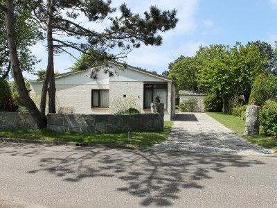 Bungalow Sun Salutation - Outdoor photo 2