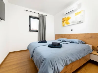 Villa Villa Bella with pool - Features photo 35