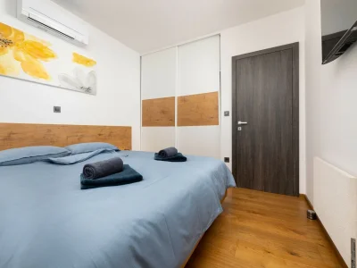 Villa Villa Bella with pool - Features photo 36