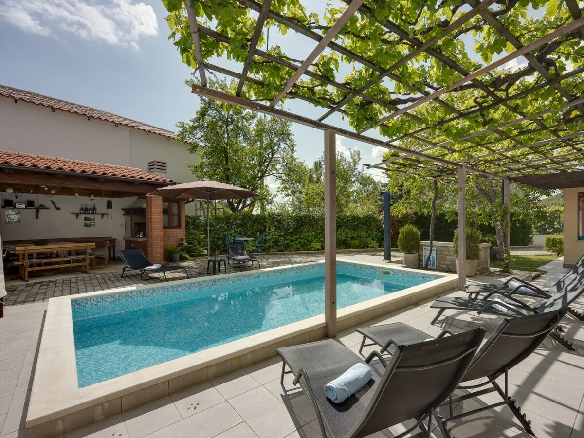 Holiday house Holiday House Planik - Outdoor photo 4