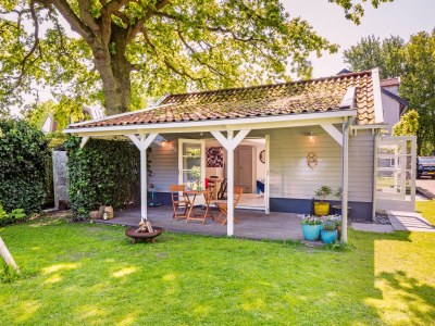 Holiday house De Wilg in Bergen - Holiday house