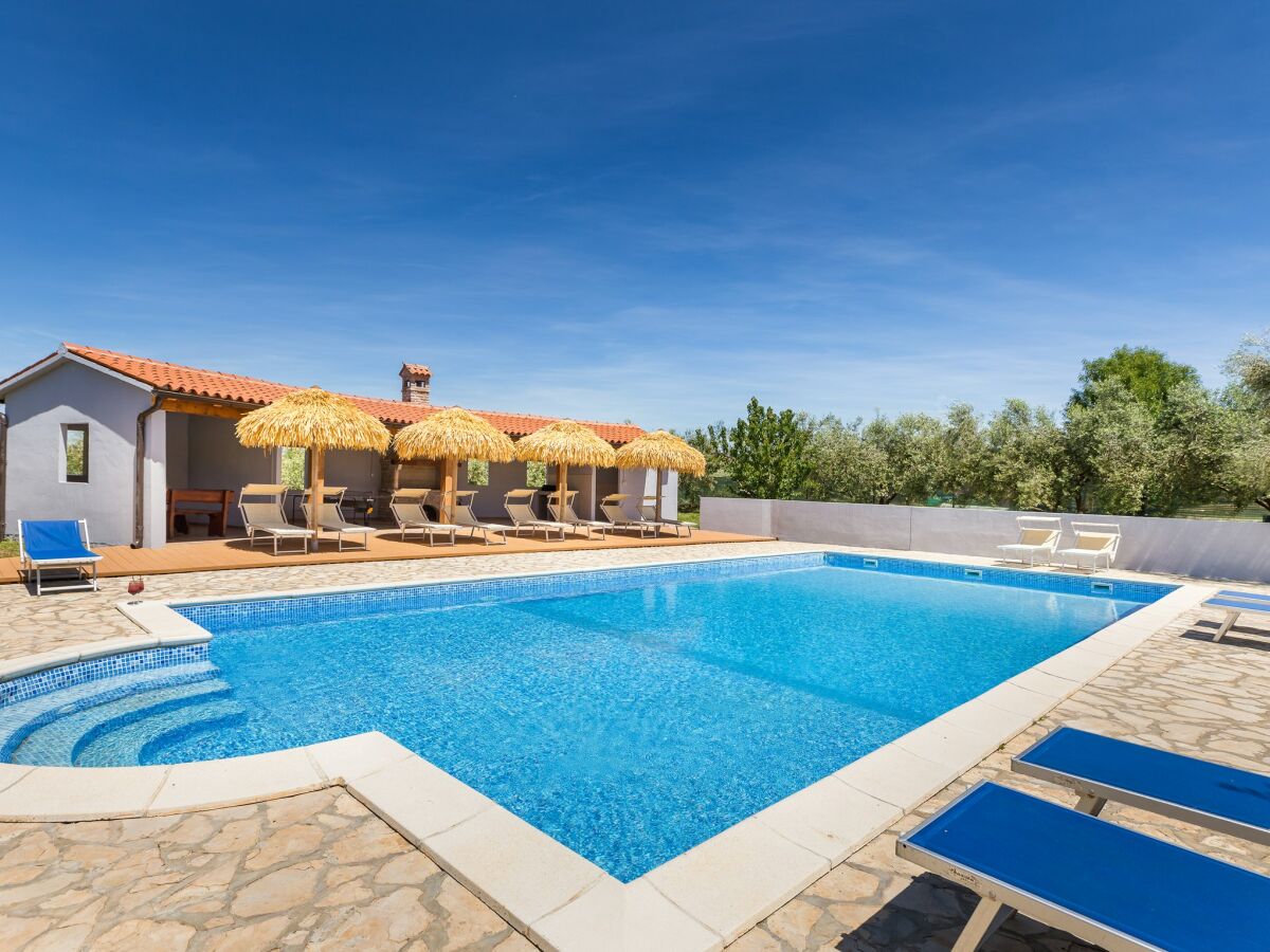 Holiday apartment Luxe Marceta 6 with Pool - Outdoor photo 3