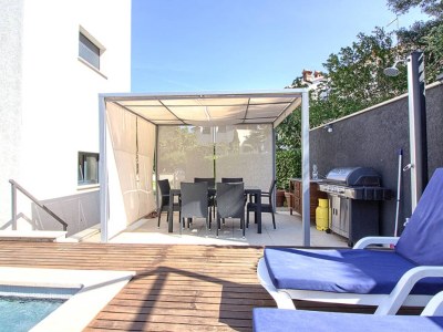 Villa Luxoria with private pool and jacuzzi - Outdoor photo 3