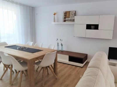 Apartment Apartment with garden & pool- first line Pals beach (423-GM 2 ) - Features photo 7