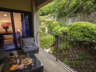 Holiday apartment with loft flair in Bonnieux – 642 BON - Outdoor photo 4