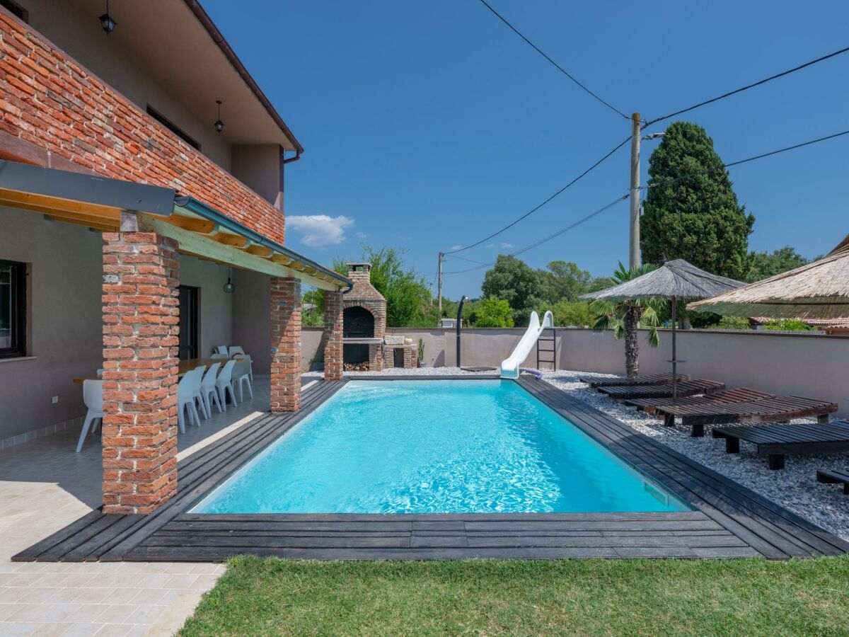 Villa 7 Schlafzimmer Villa in der Nähe von Pula - Outdoor photo 3