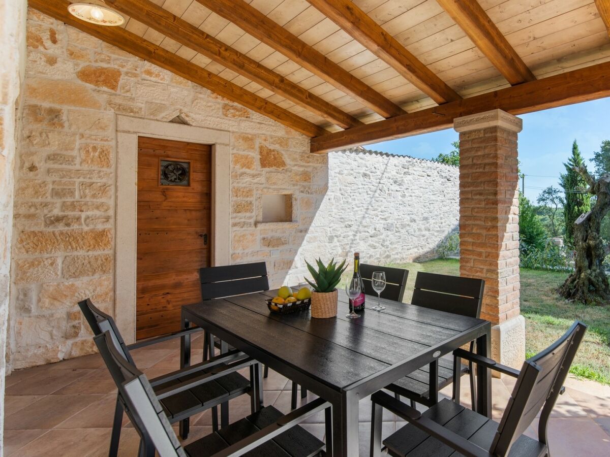 Villa Villa Banko - Rustic Istrian Villa Banko near Tinjan, Istria - Outdoor photo 2