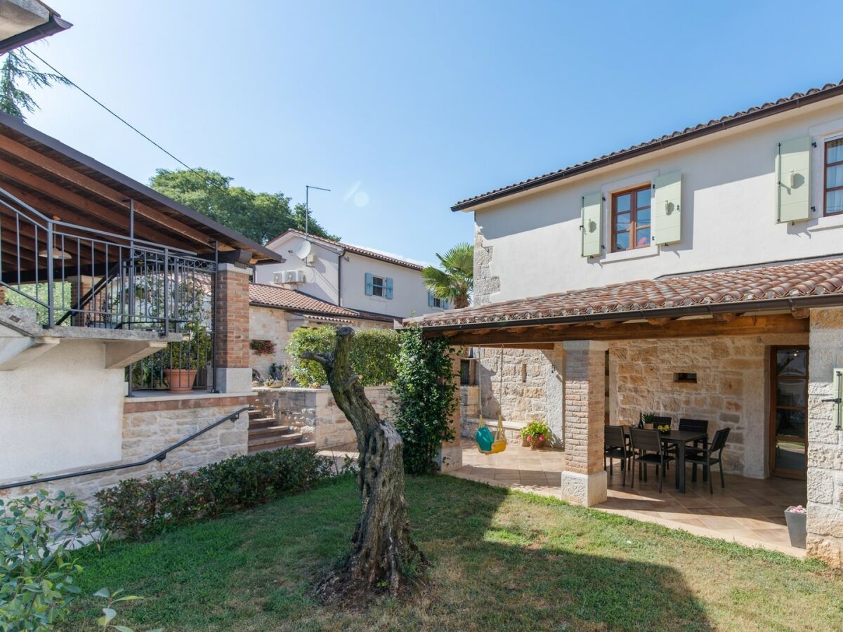 Villa Villa Banko - Rustic Istrian Villa Banko near Tinjan, Istria - Outdoor photo 3