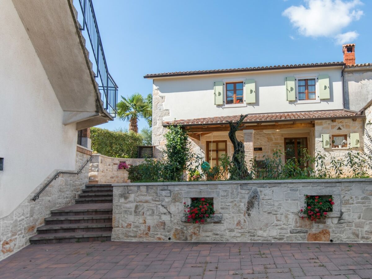 Villa Villa Banko - Rustic Istrian Villa Banko near Tinjan, Istria - Outdoor photo 4