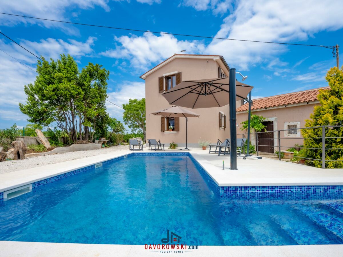 Holiday house Ferienhaus Balarini - Outdoor photo 2