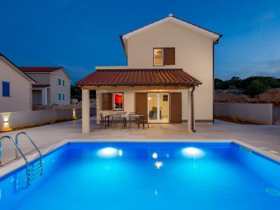 Villa Giulietta with heated pool and sea view - Outdoor photo 3