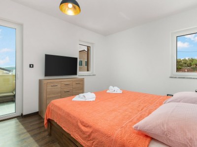 Villa Giulietta with heated pool and sea view - Features photo 19