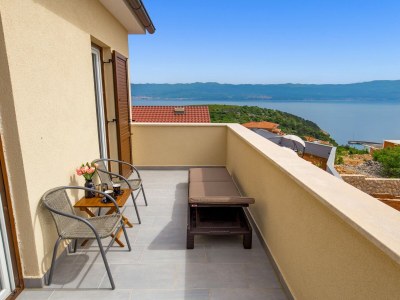 Villa Giulietta with heated pool and sea view - Features photo 27