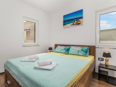 Villa Giulietta with heated pool and sea view - Features photo 29