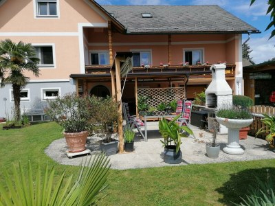 Apartment Dachgeschoss Ferienwohnung - Outdoor photo 2