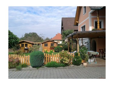 Apartment Dachgeschoss Ferienwohnung - Outdoor photo 6