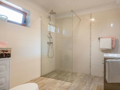 Villa Villa Tupljak: Your Scenic Hilltop Haven in the Heart of Istria - Features photo 28