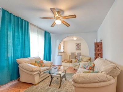 Apartment Apartment Gaby with Balcony - Features photo 4