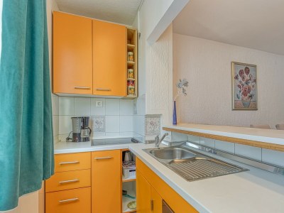 Apartment Apartment Gaby with Balcony - Features photo 9