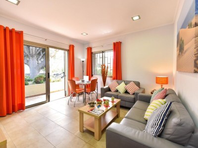 Holiday house Belvilla von OYO Strandhaus Adelfas - Features photo 11