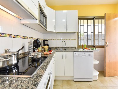 Holiday house Belvilla von OYO Strandhaus Adelfas - Features photo 12