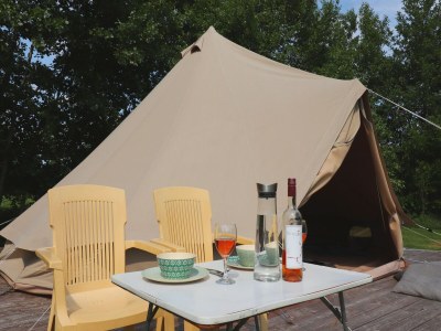 Holiday house Glamour Tent in Frisian Woods near Cycling Route in Twijzelerheide - Holiday house
