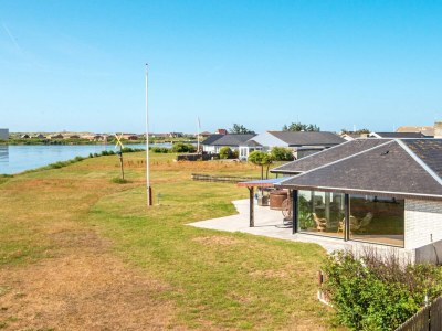 Holiday house 8 person holiday home in Ulfborg-By Traum - Holiday house