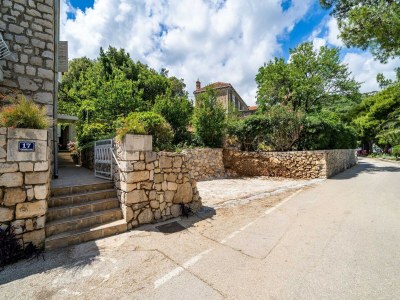 Apartment Apartments Zarac - One Bedroom Apartment with Terrace - Outdoor photo 3