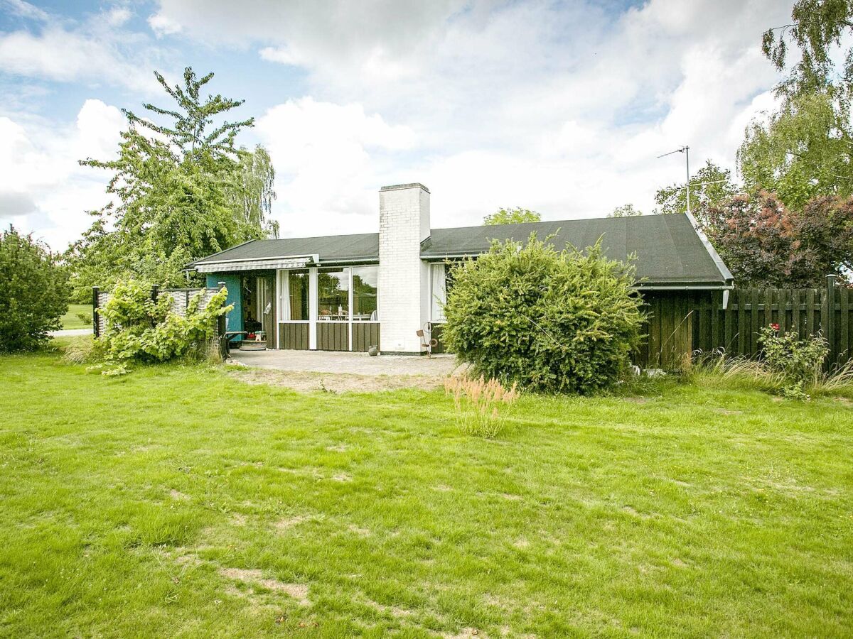 Holiday house 4 person holiday home in Frørup-By Traum - Outdoor photo 3