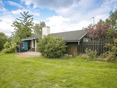 Holiday house 4 person holiday home in Frørup-By Traum - Outdoor photo 2