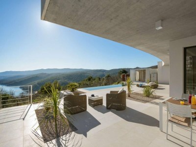 Holiday house Geräumige Villa mit Pool - Outdoor photo 12