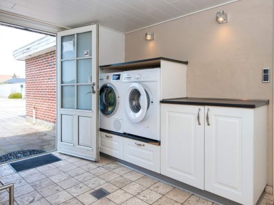 Holiday house 10 Personen Ferienhaus in Thyborøn-By Traum - Outdoor photo 7