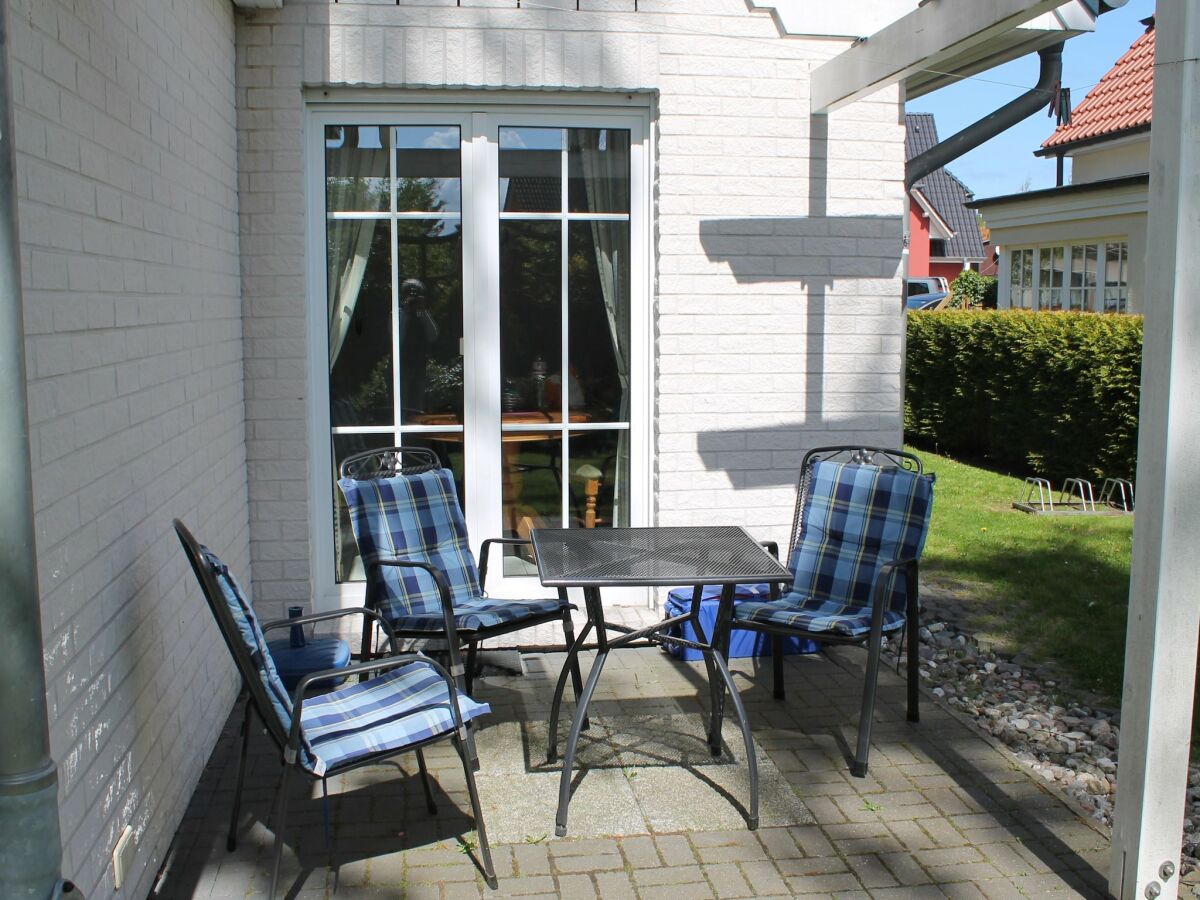 Apartment Ferienwohnung in Zingst mit Terrasse - Outdoor photo 3