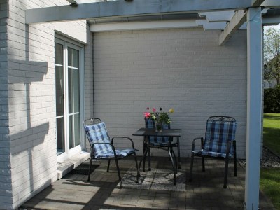 Apartment Ferienwohnung in Zingst mit Terrasse - Outdoor photo 9