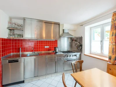 Cottage Chalet in St. Gallenkirch near Ski Lift - Features photo 19