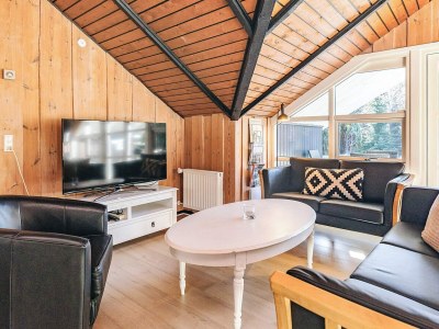 Holiday house Helles Ferienhaus mit Whirlpool -- By Traum Ferienwohnungen - Outdoor photo 17