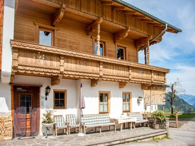 Apartment Wohnung in Hainzenberg in einem Skigebiet - Outdoor photo 2