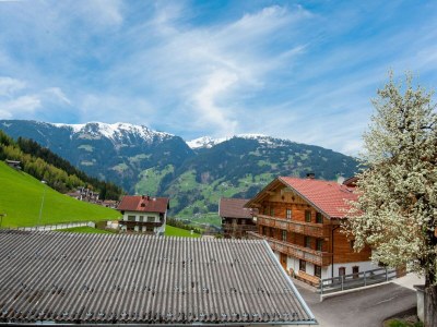 Apartment Wohnung in Hainzenberg in einem Skigebiet - Outdoor photo 8