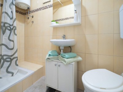 Apartment Apartments Milic - Twin Room 1 - Features photo 19